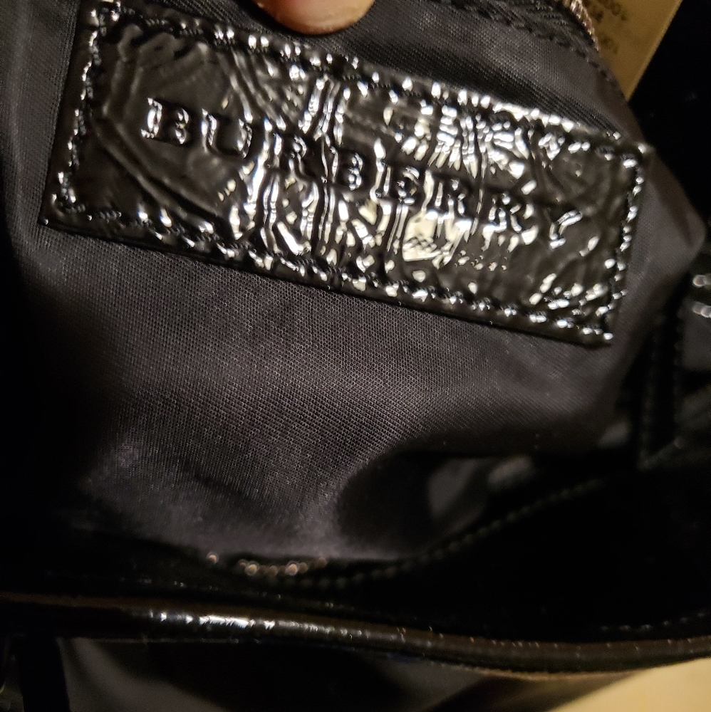 Burberry purse - Picture 6 of 10